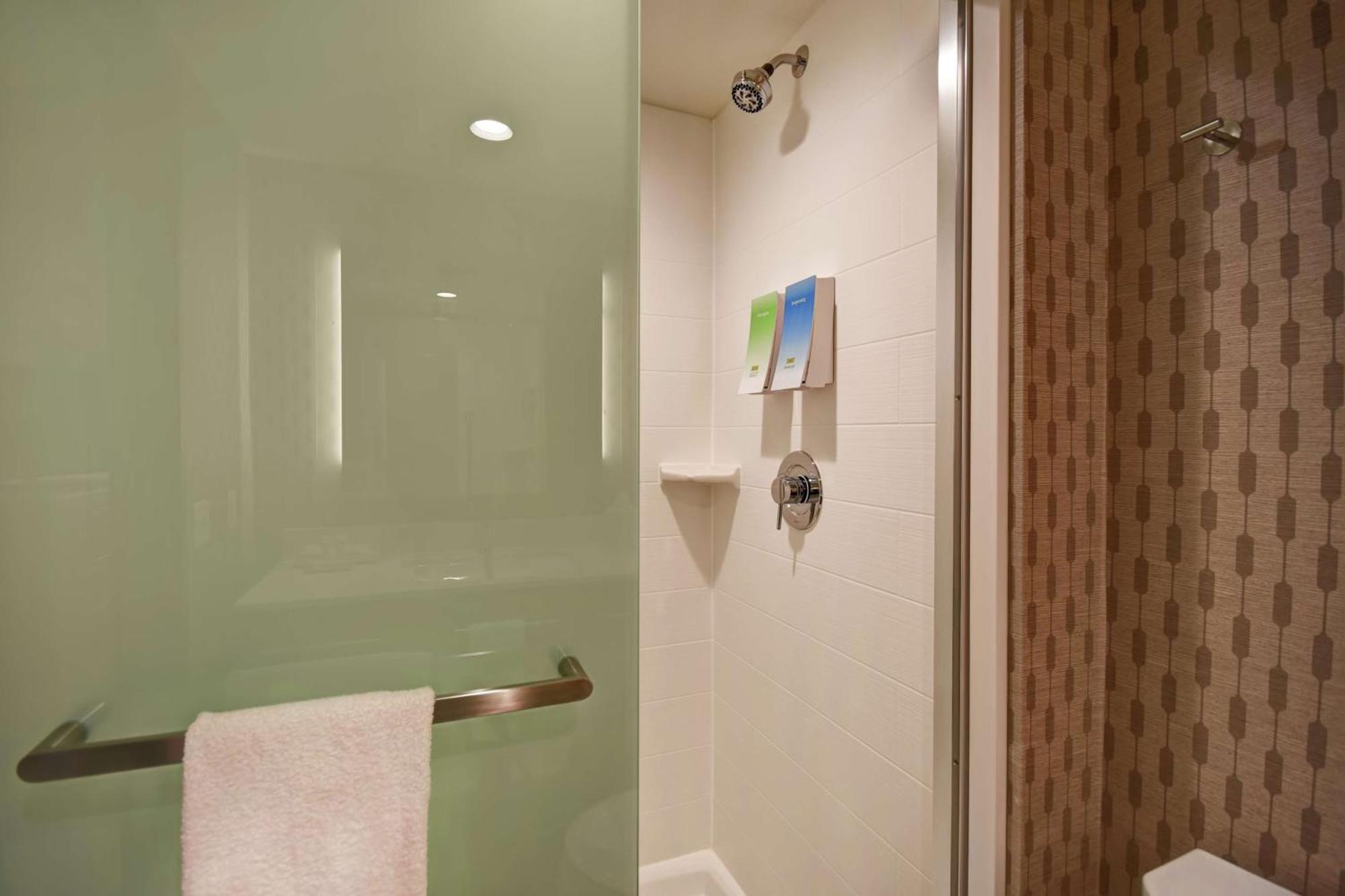 Home2 Suites By Hilton Викторвилл Экстерьер фото