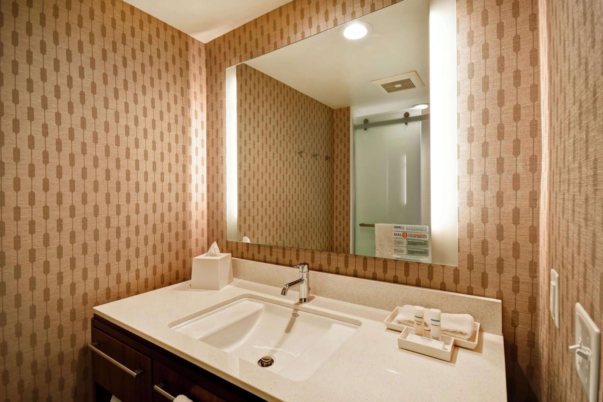 Home2 Suites By Hilton Викторвилл Экстерьер фото